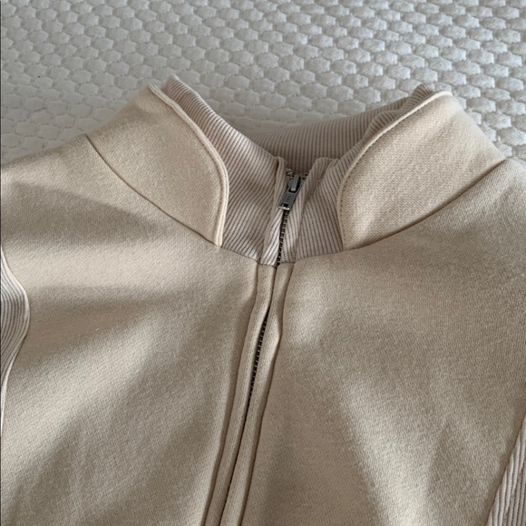 Amazon Essentials Half Zip Pullover Sweatshirt. Size: Med. NWOT - Picture 13 of 17